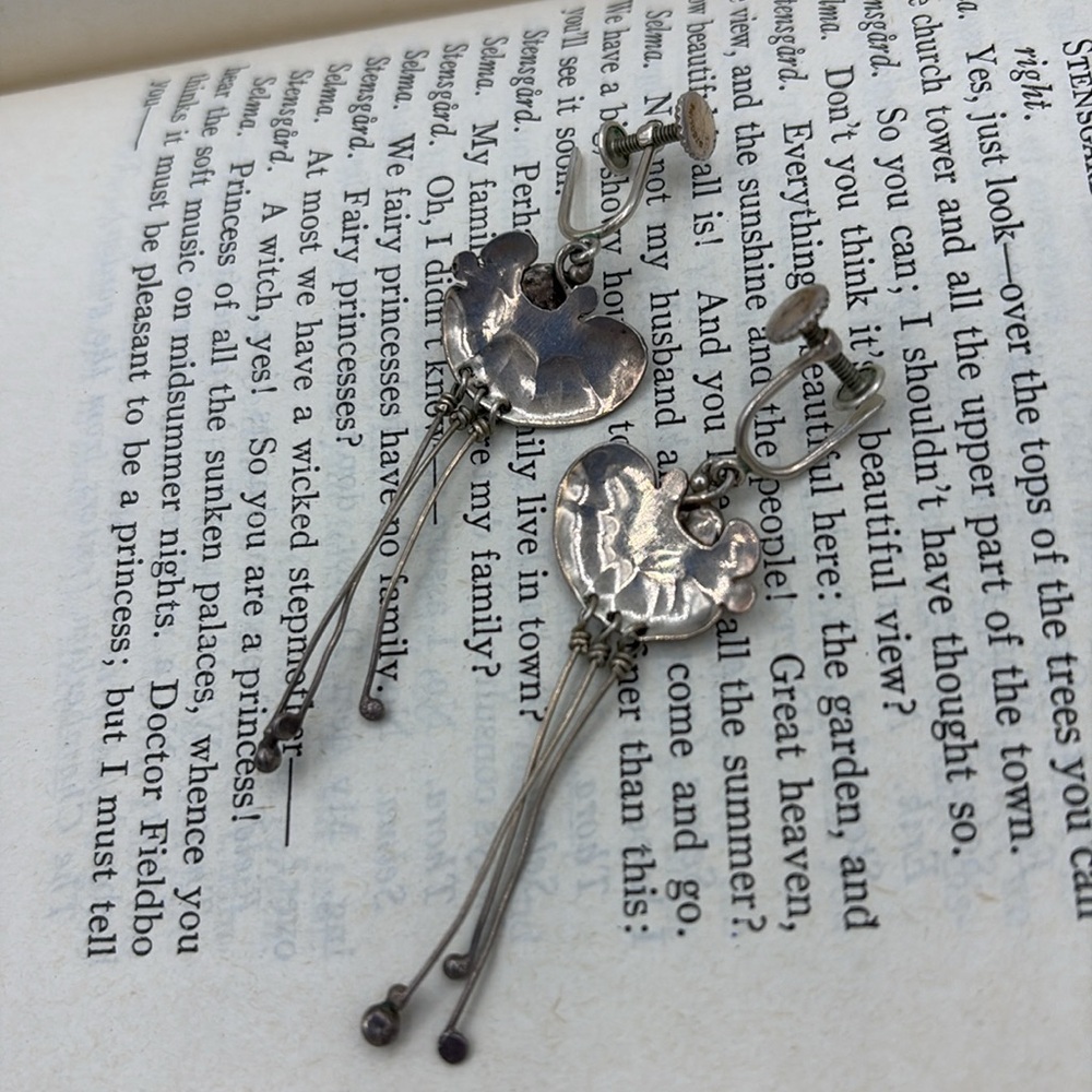 Vintage Modernist Brutalist Screw-Back Sterling Silver Earrings - Picture 3 of 5